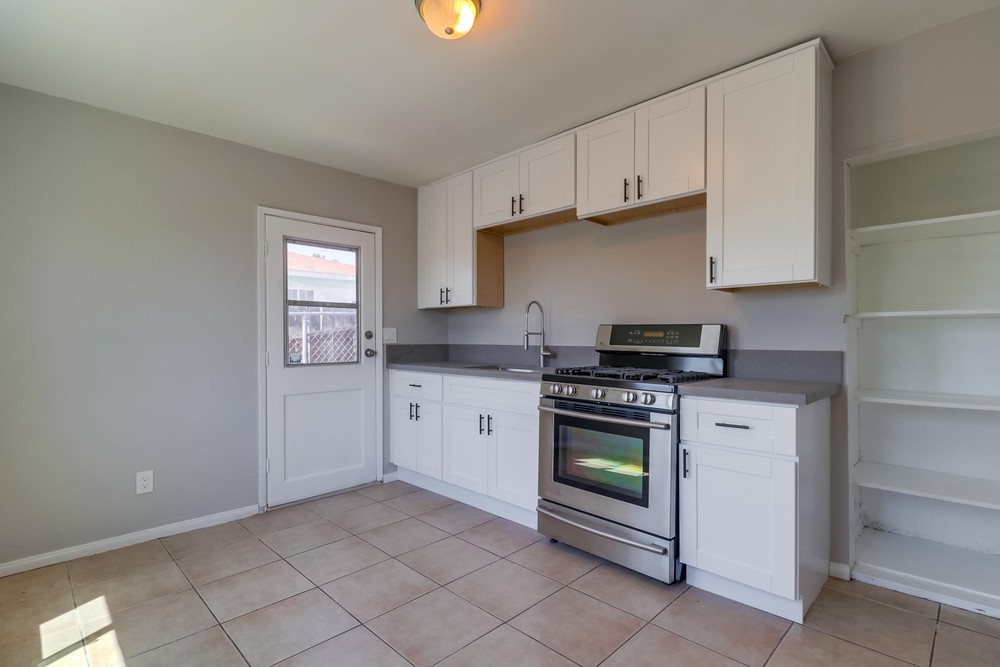 Virtual tour photo 42 of 52 for 23 S Pardee St