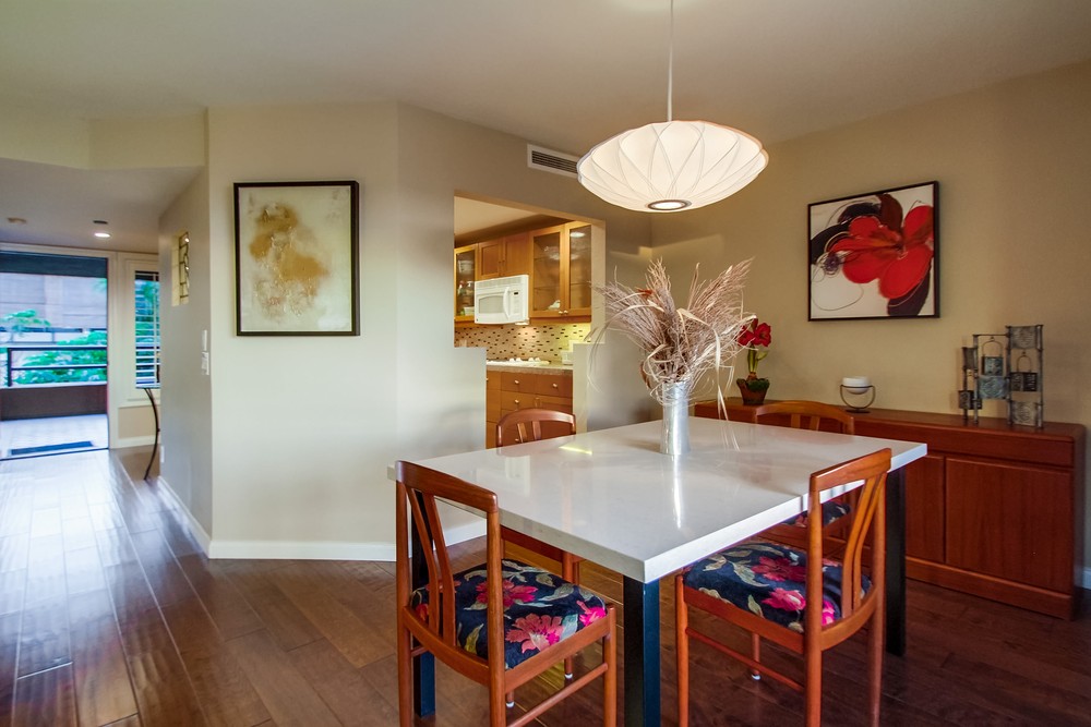 Virtual tour photo 24 of 64 for 230 W Laurel St #401