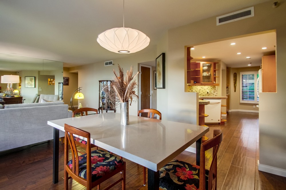 Virtual tour photo 25 of 64 for 230 W Laurel St #401