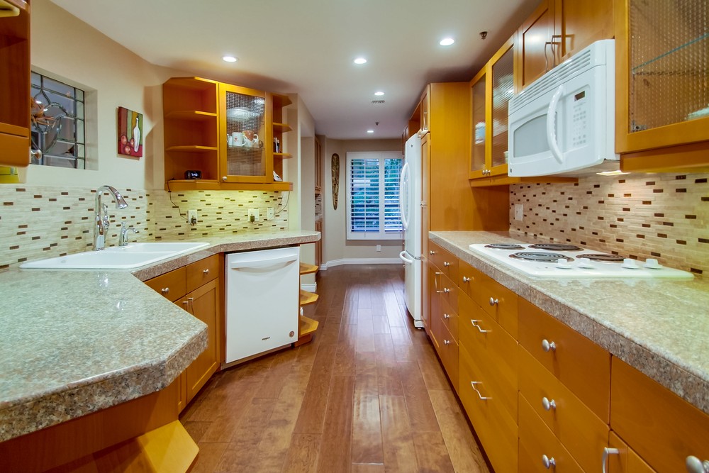 Virtual tour photo 26 of 64 for 230 W Laurel St #401