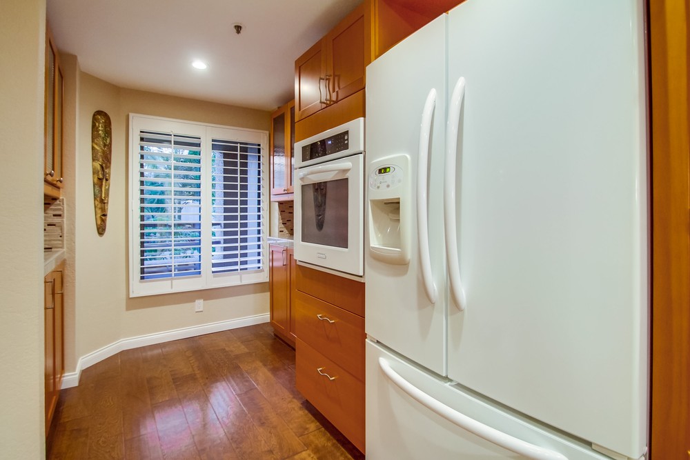 Virtual tour photo 33 of 64 for 230 W Laurel St #401