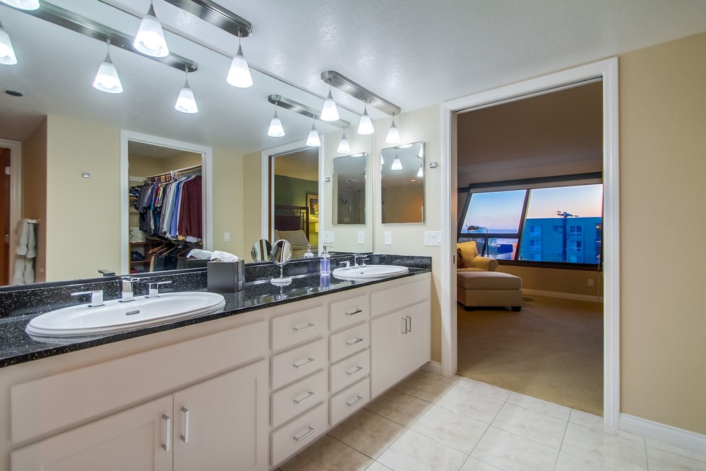 Virtual tour photo 46 of 64 for 230 W Laurel St #401