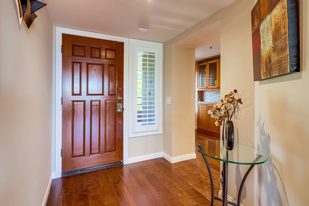 Virtual tour photo 7 of 55 for 230 W Laurel St #401