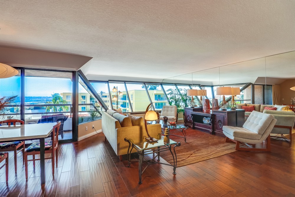 Virtual tour photo 9 of 55 for 230 W Laurel St #401