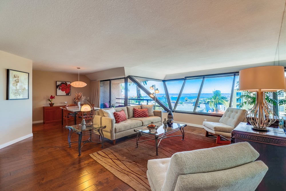 Virtual tour photo 13 of 55 for 230 W Laurel St #401