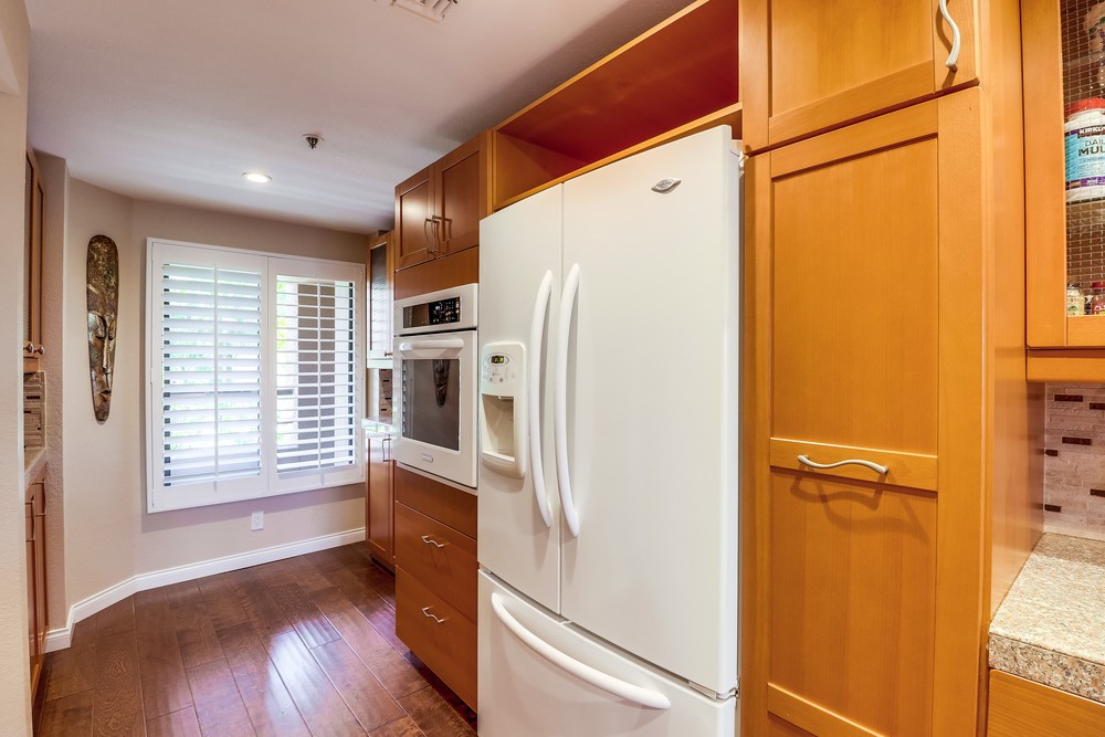 Virtual tour photo 20 of 55 for 230 W Laurel St #401