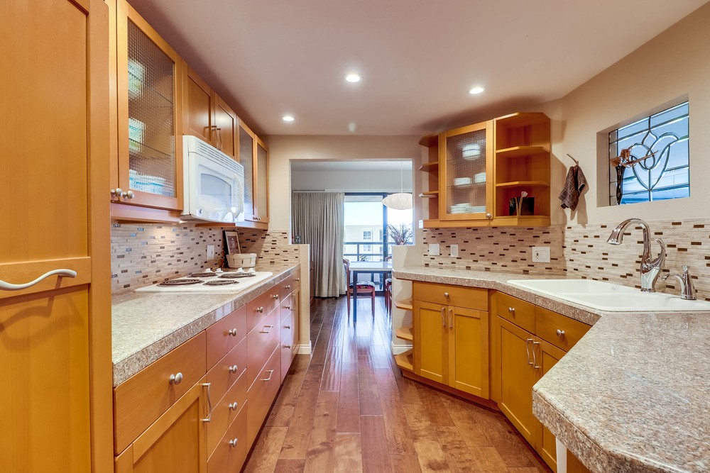 Virtual tour photo 23 of 55 for 230 W Laurel St #401
