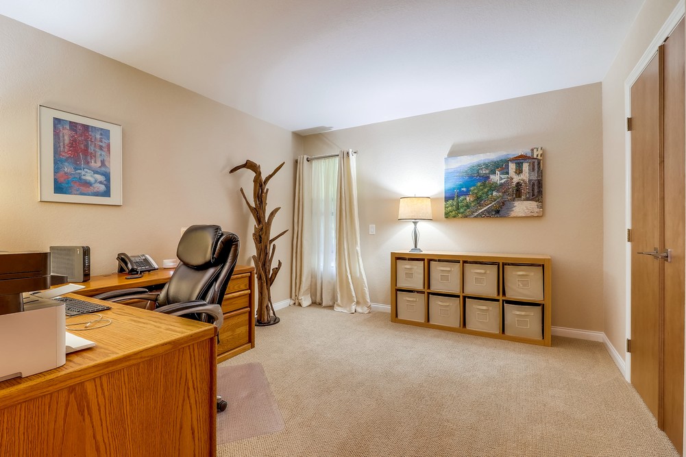 Virtual tour photo 47 of 55 for 230 W Laurel St #401