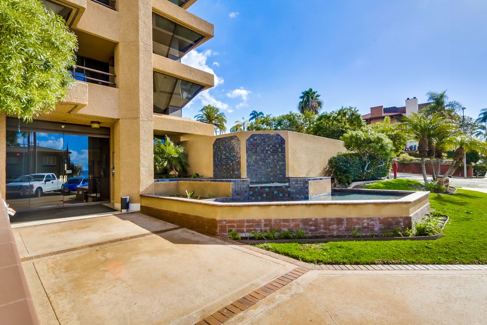 Virtual tour photo 6 of 73 for 230 W Laurel St