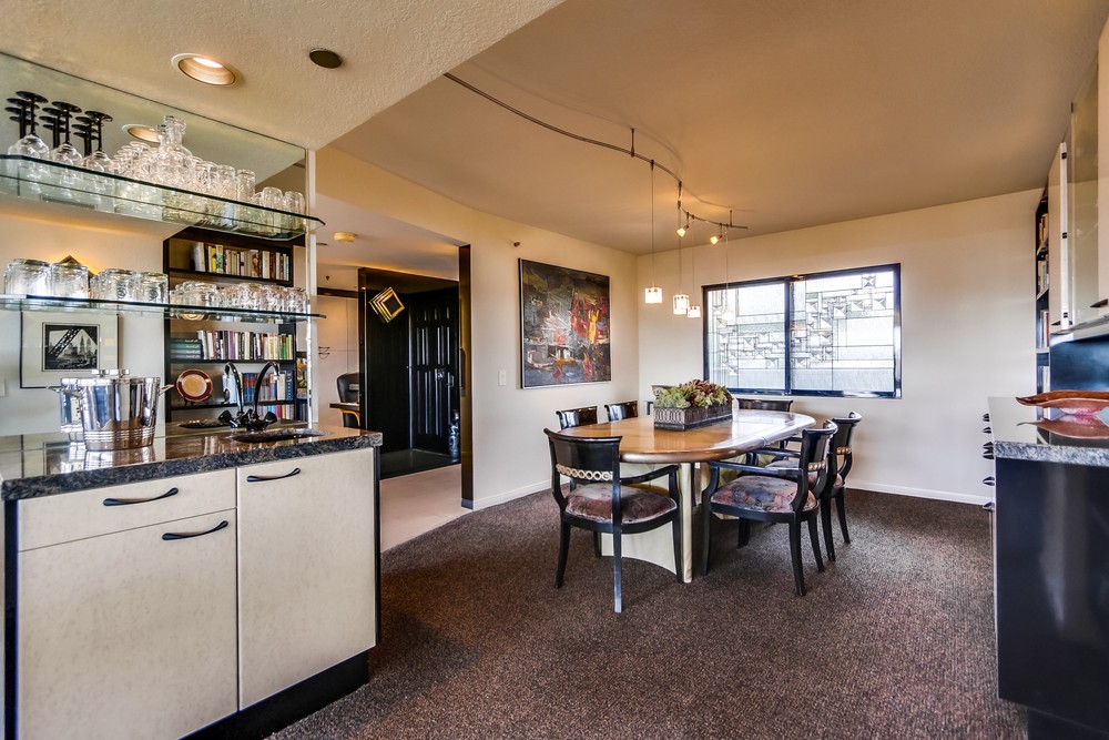 Virtual tour photo 28 of 73 for 230 W Laurel St