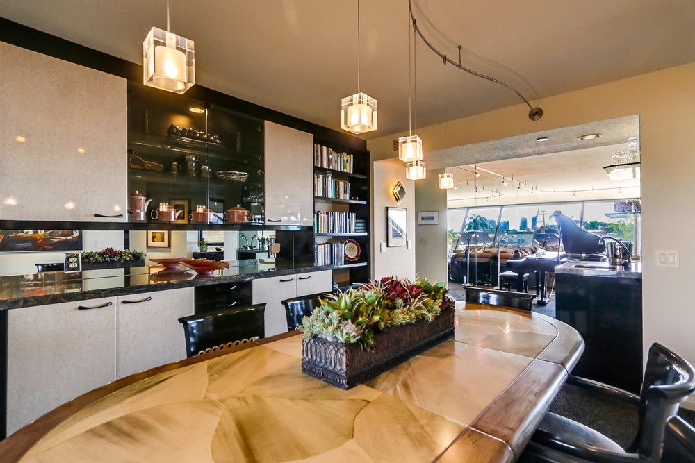 Virtual tour photo 30 of 73 for 230 W Laurel St