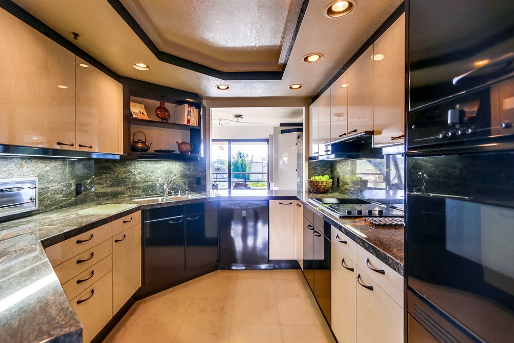 Virtual tour photo 35 of 73 for 230 W Laurel St