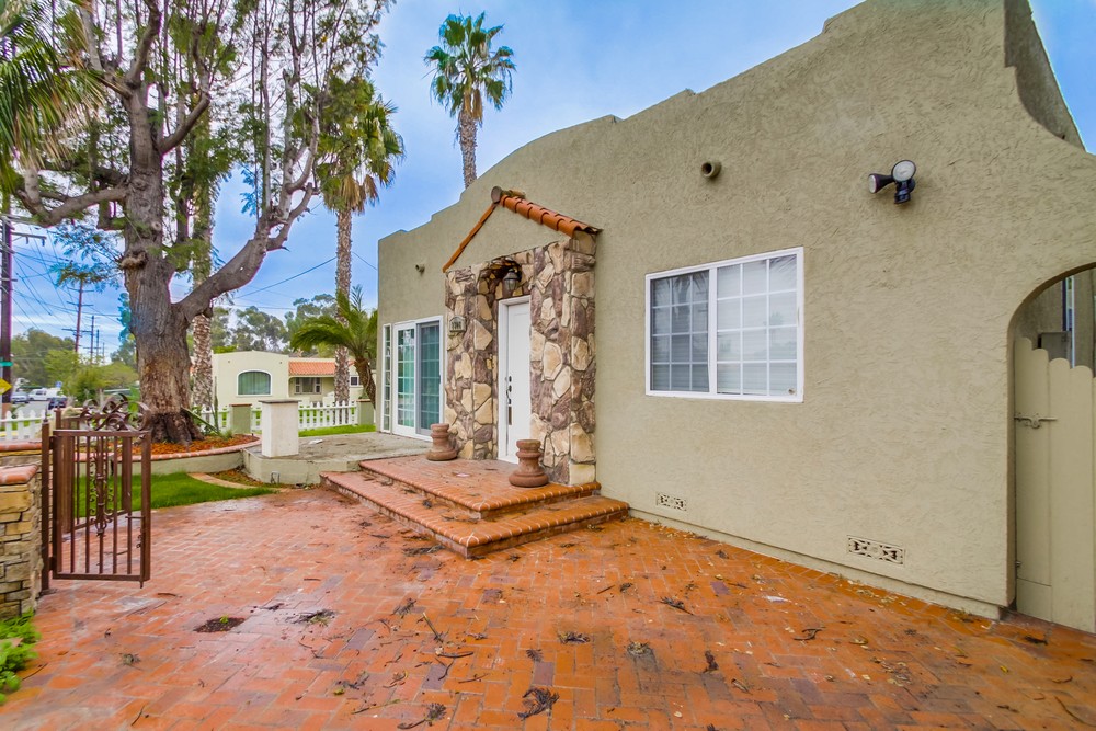 Virtual tour photo 9 of 35 for 2306 32nd St