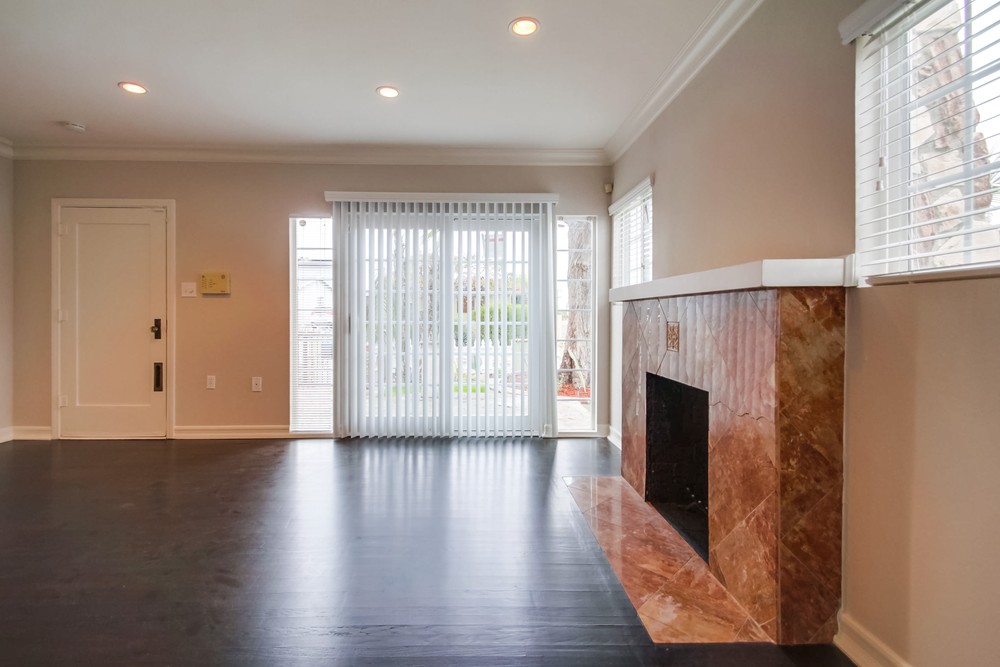 Virtual tour photo 14 of 35 for 2306 32nd St