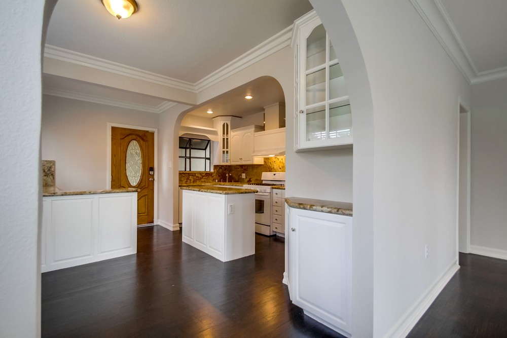 Virtual tour photo 16 of 35 for 2306 32nd St