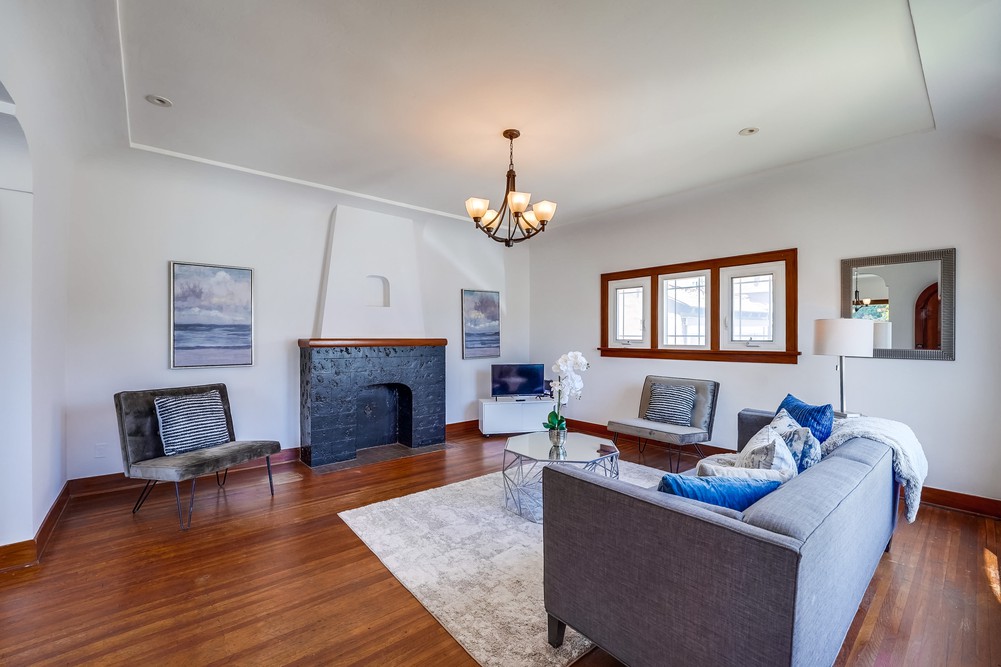 Virtual tour photo 9 of 42 for 2306 Union St