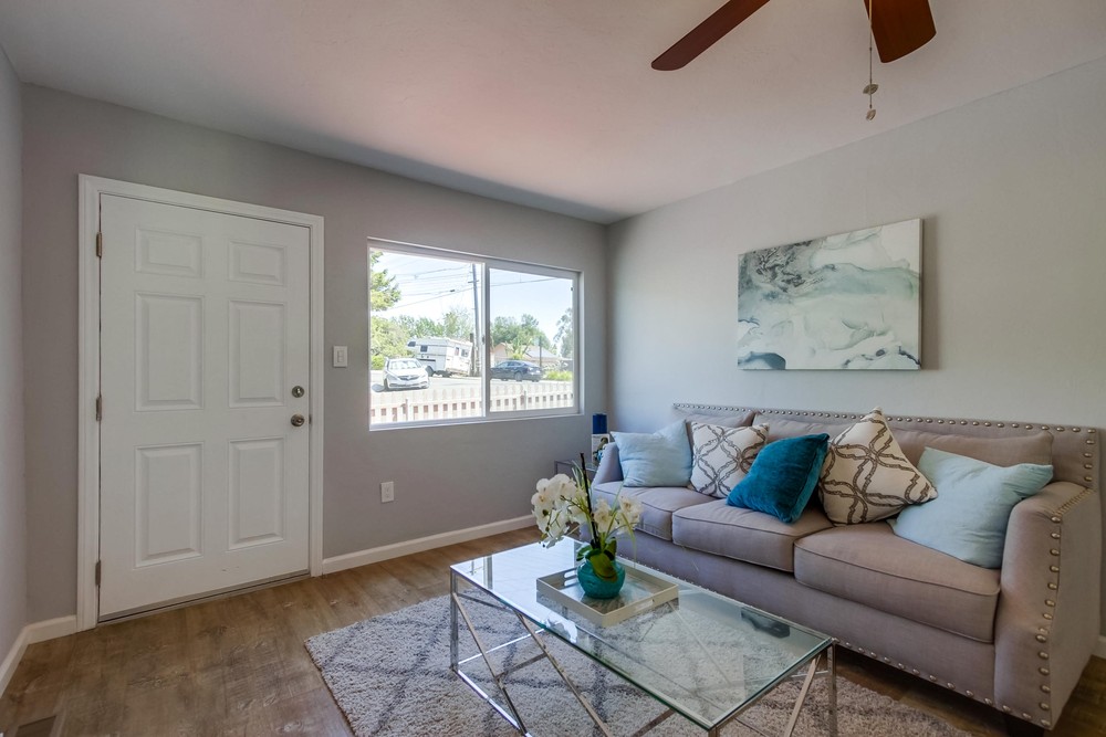 Virtual tour photo 11 of 38 for 2308 Sumac Dr