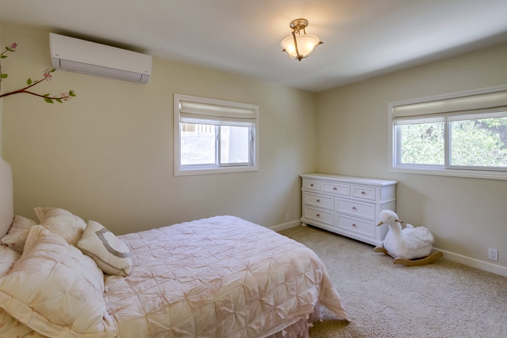 Virtual tour photo 40 of 49 for 2314 Geranium St