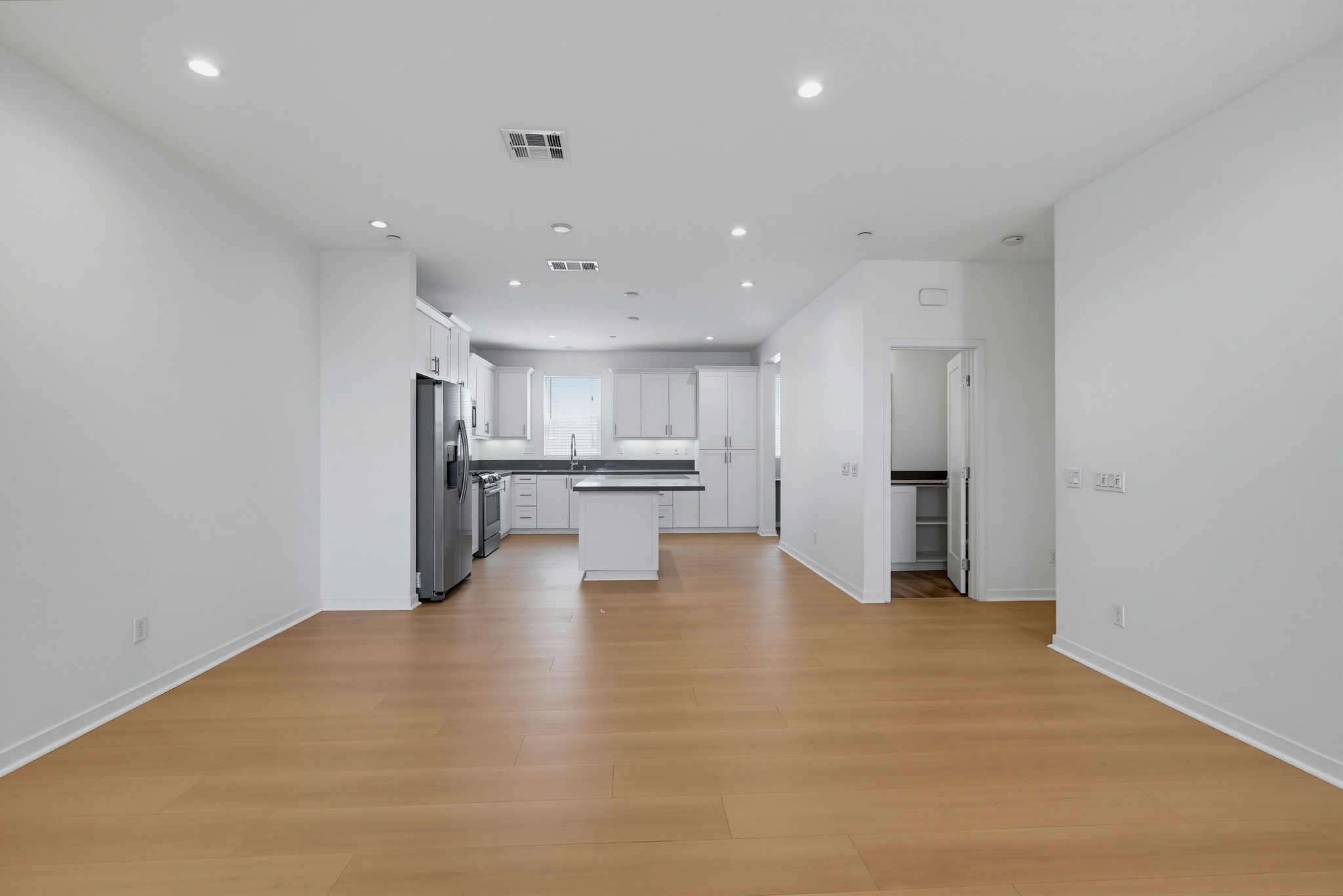 Virtual tour photo 16 of 58 for 2316 Synergy