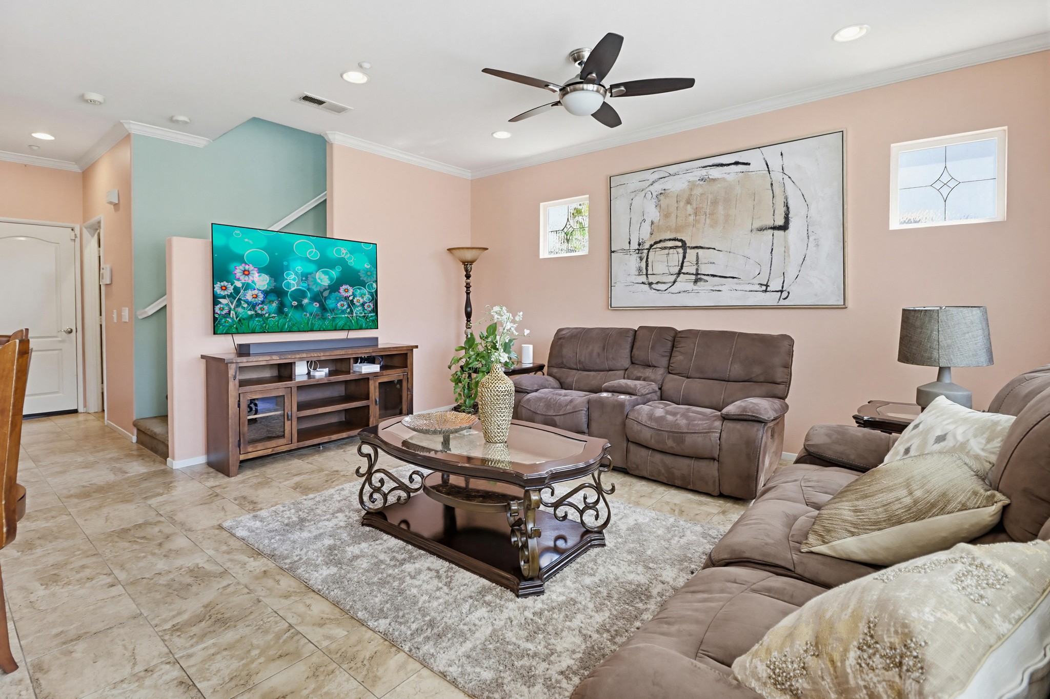 Virtual tour photo 11 of 50 for 2318 Gardenia Way