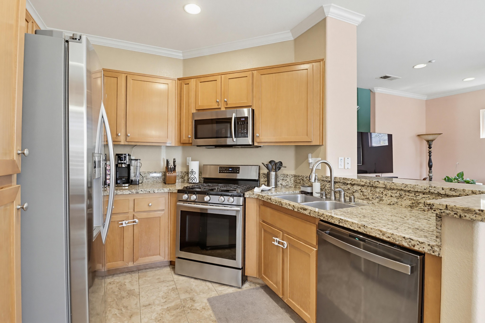 Virtual tour photo 14 of 50 for 2318 Gardenia Way