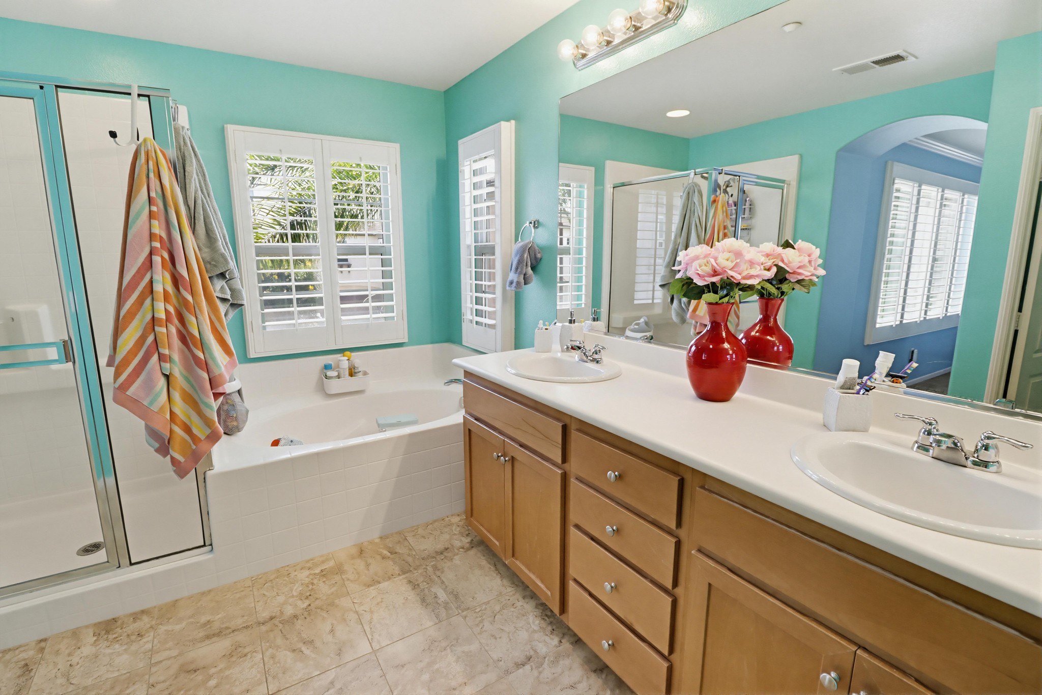 Virtual tour photo 28 of 50 for 2318 Gardenia Way