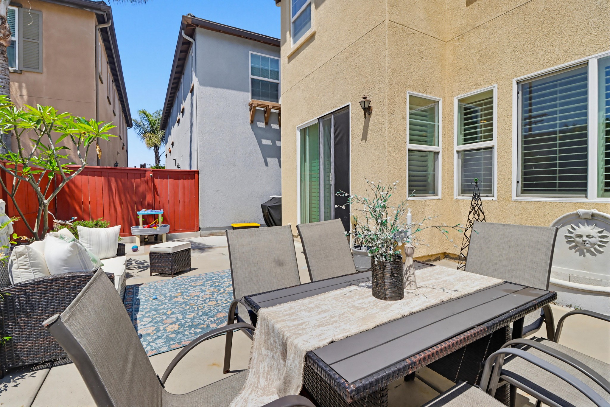 Virtual tour photo 47 of 50 for 2318 Gardenia Way
