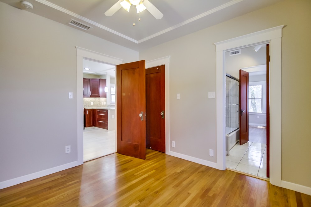 Virtual tour photo 20 of 37 for 2320 Wightman Street