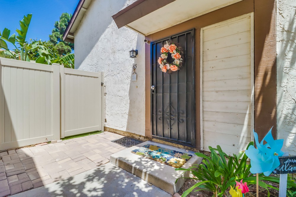 Virtual tour photo 4 of 34 for 2322 Tocayo Ave UNIT 65