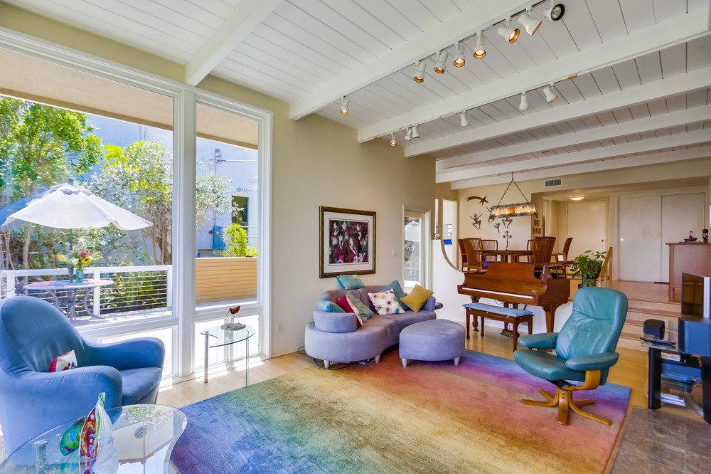 Virtual tour photo 14 of 66 for 2324 Locust Street