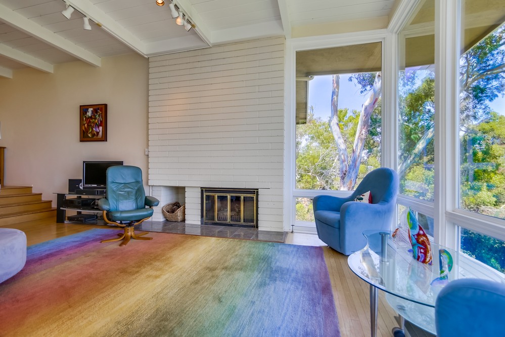Virtual tour photo 15 of 66 for 2324 Locust Street