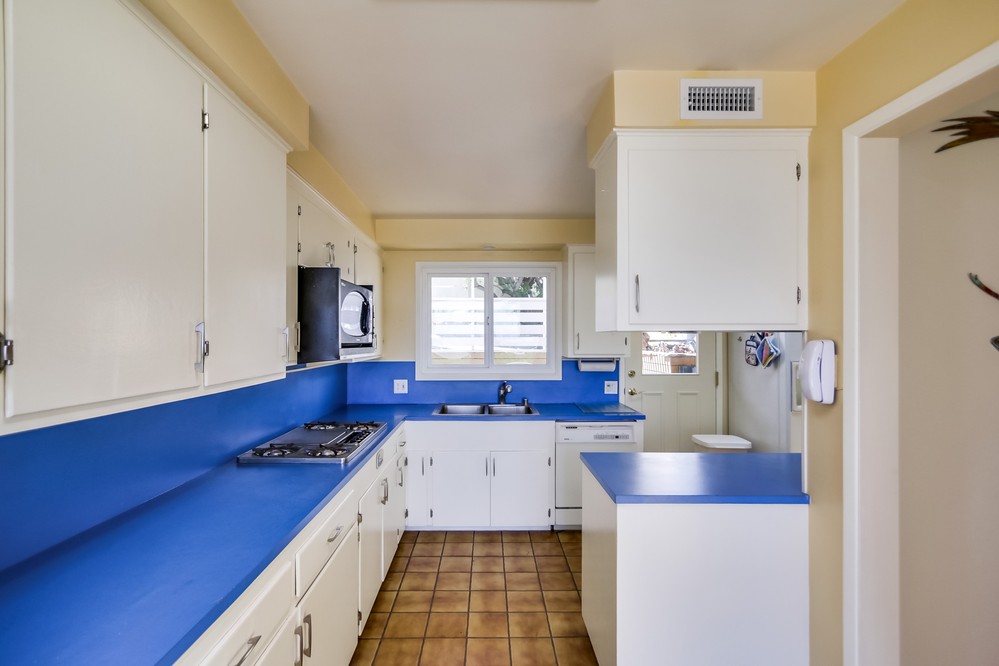 Virtual tour photo 20 of 66 for 2324 Locust Street