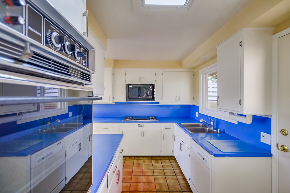 Virtual tour photo 21 of 66 for 2324 Locust Street