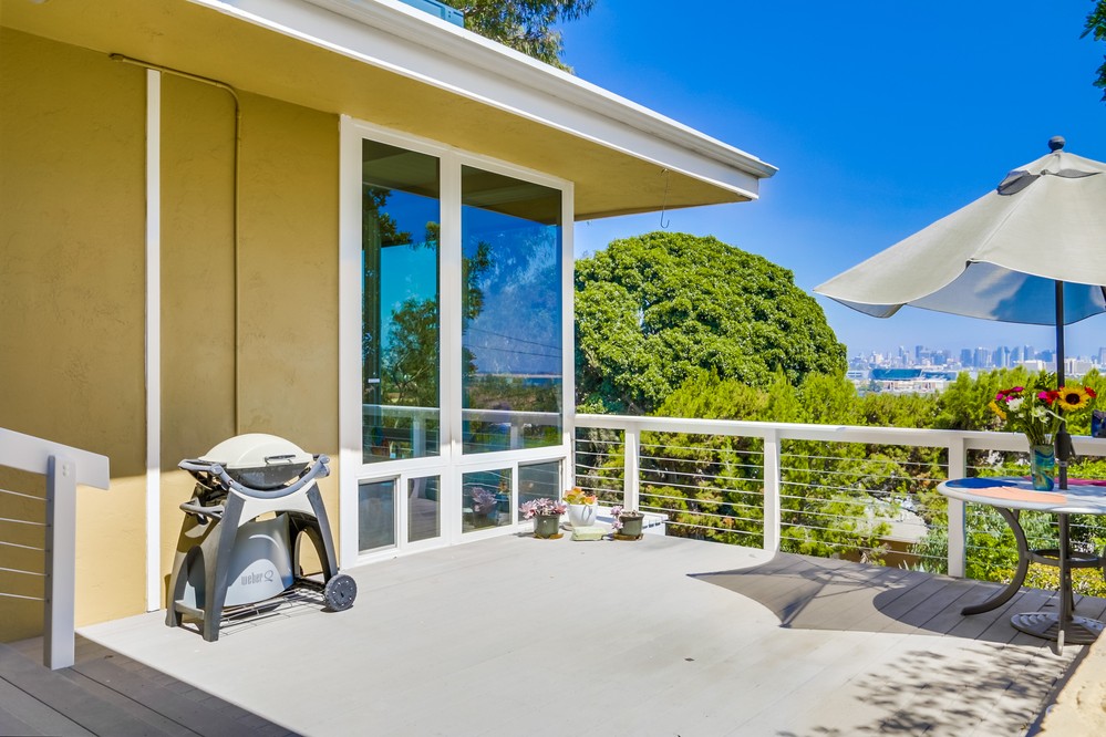 Virtual tour photo 23 of 66 for 2324 Locust Street