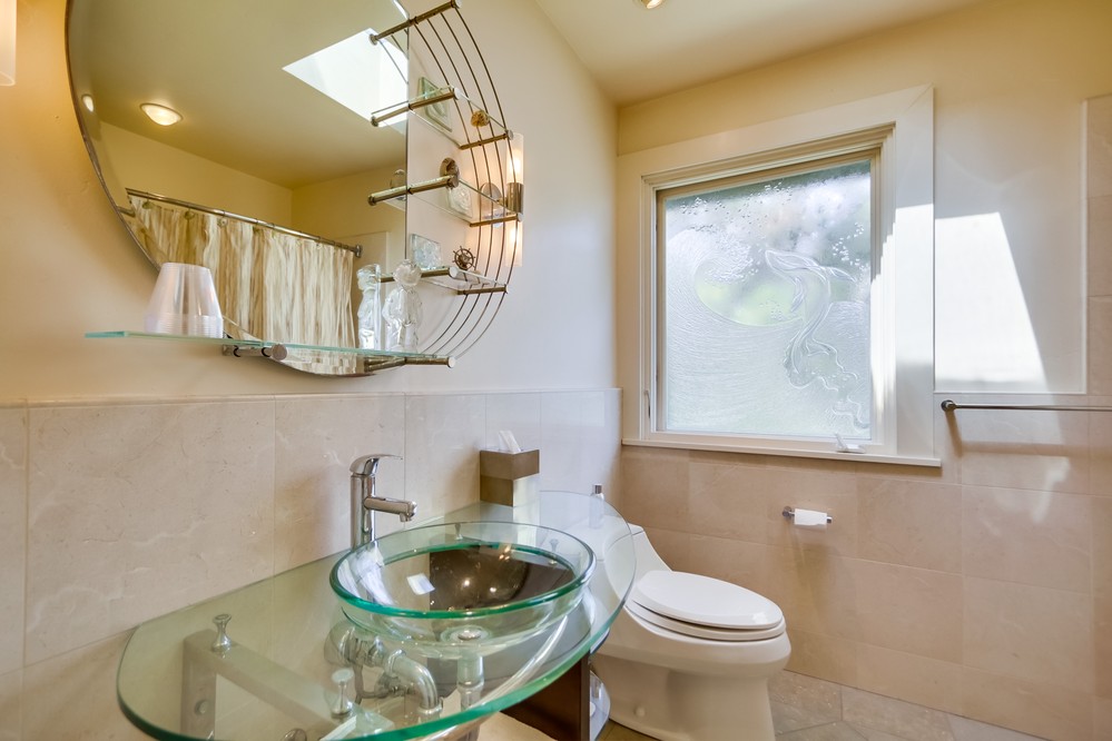 Virtual tour photo 39 of 66 for 2324 Locust Street