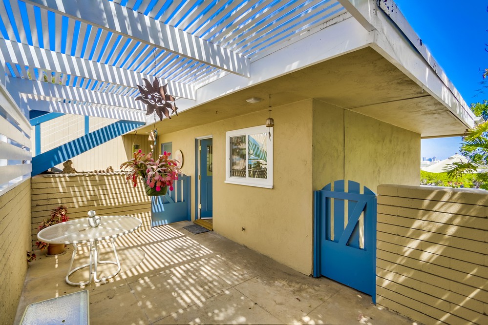 Virtual tour photo 47 of 66 for 2324 Locust Street