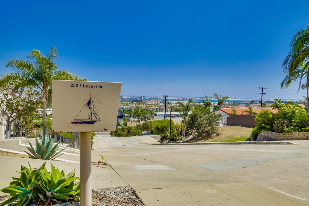 Virtual tour photo 65 of 66 for 2324 Locust Street
