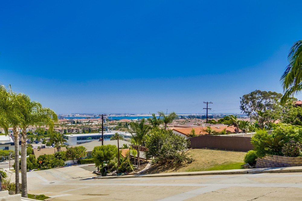Virtual tour photo 66 of 66 for 2324 Locust Street