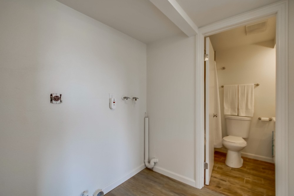 Virtual tour photo 33 of 45 for 2324 Tocayo Ave #57