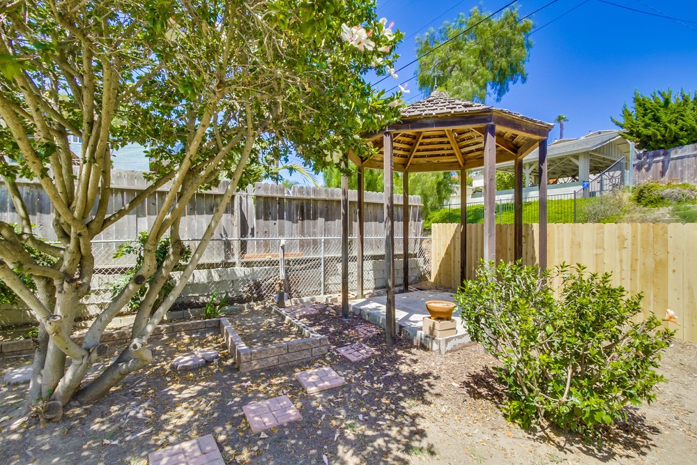 Virtual tour photo 35 of 41 for 2325 Galveston St