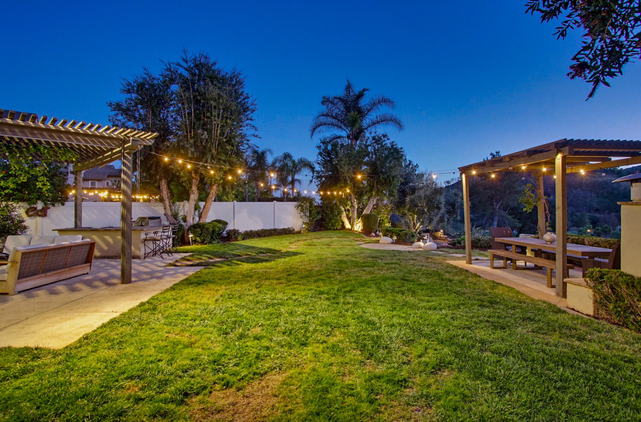 Virtual tour photo 7 of 142 for 2327 Orchard View Ln