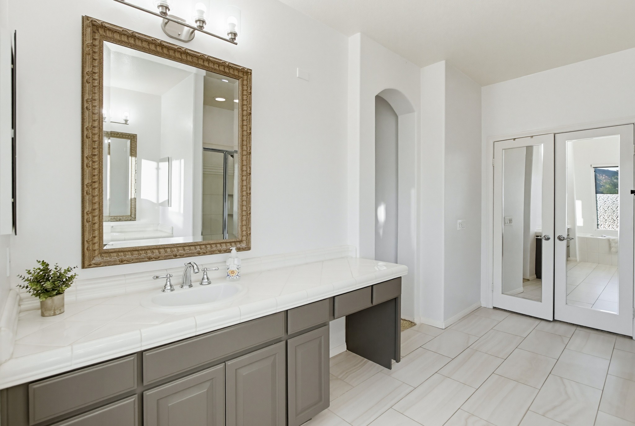 Virtual tour photo 60 of 142 for 2327 Orchard View Ln