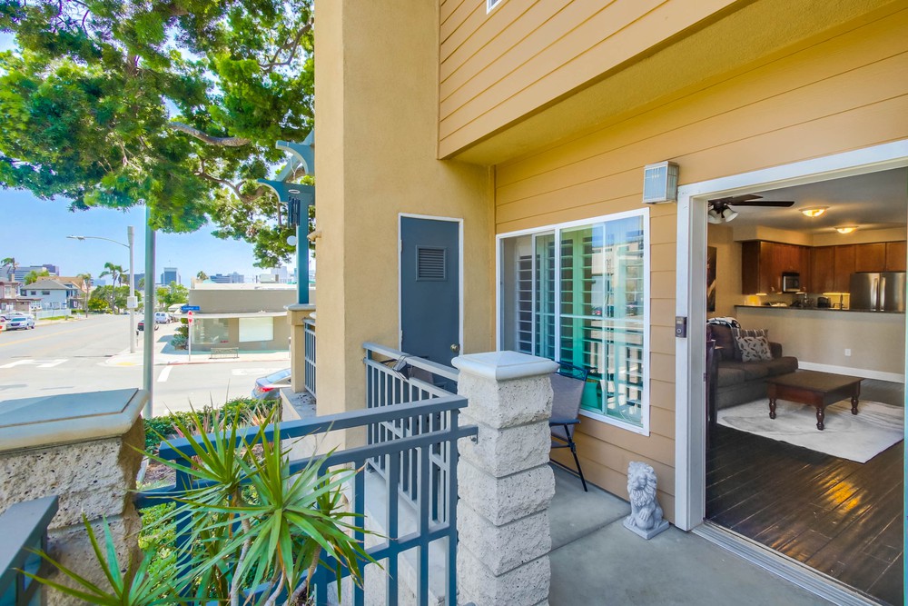 Virtual tour photo 16 of 42 for 2330 1st Ave
