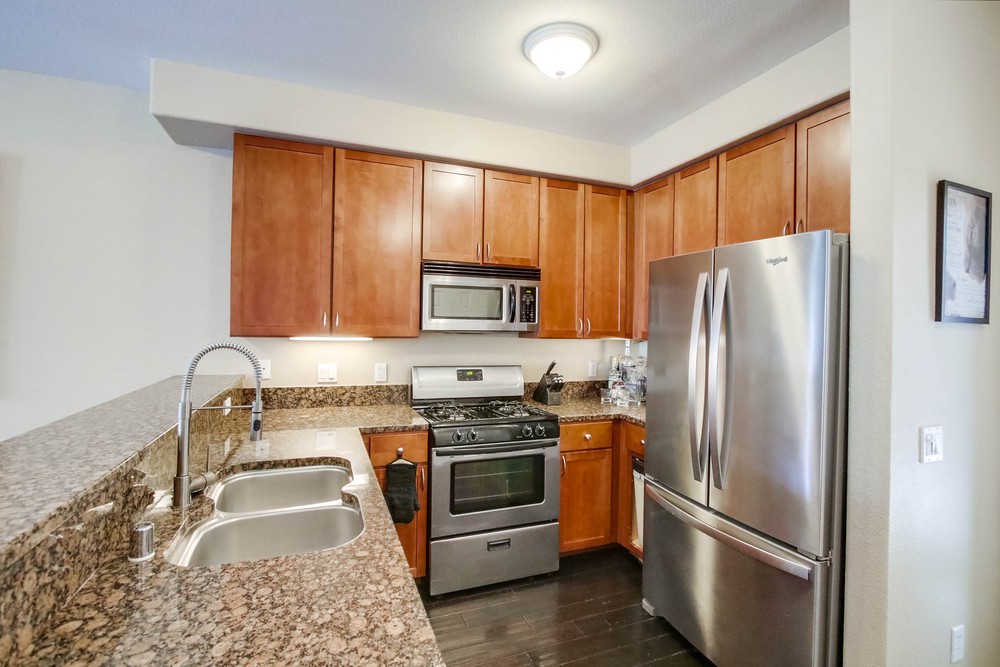 Virtual tour photo 22 of 42 for 2330 1st Ave