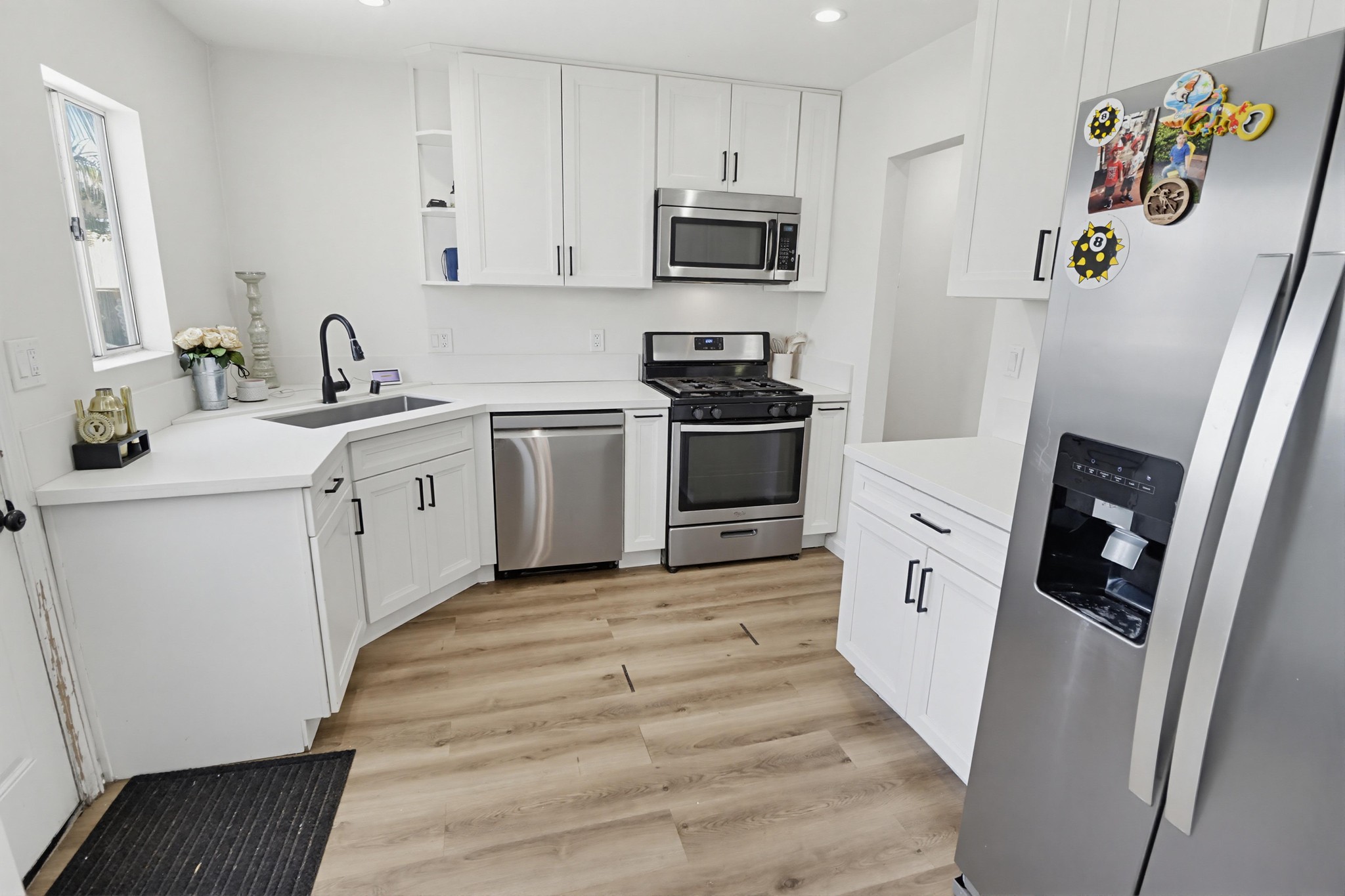Virtual tour photo 16 of 86 for 2330 Di Foss St