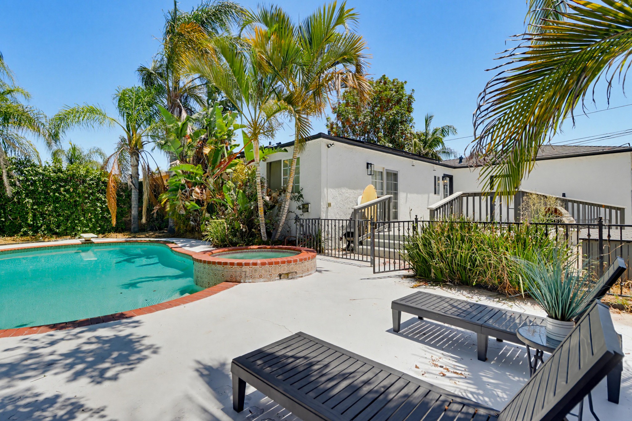 Virtual tour photo 42 of 86 for 2330 Di Foss St