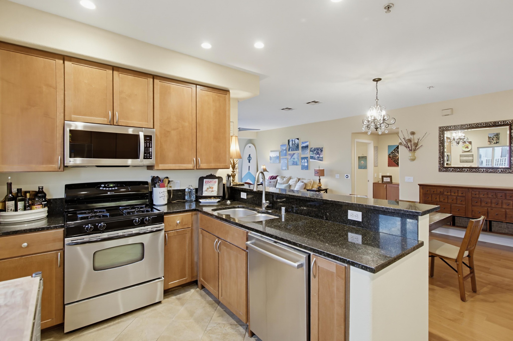 Virtual tour photo 13 of 80 for 2330 First Ave. Unit 412