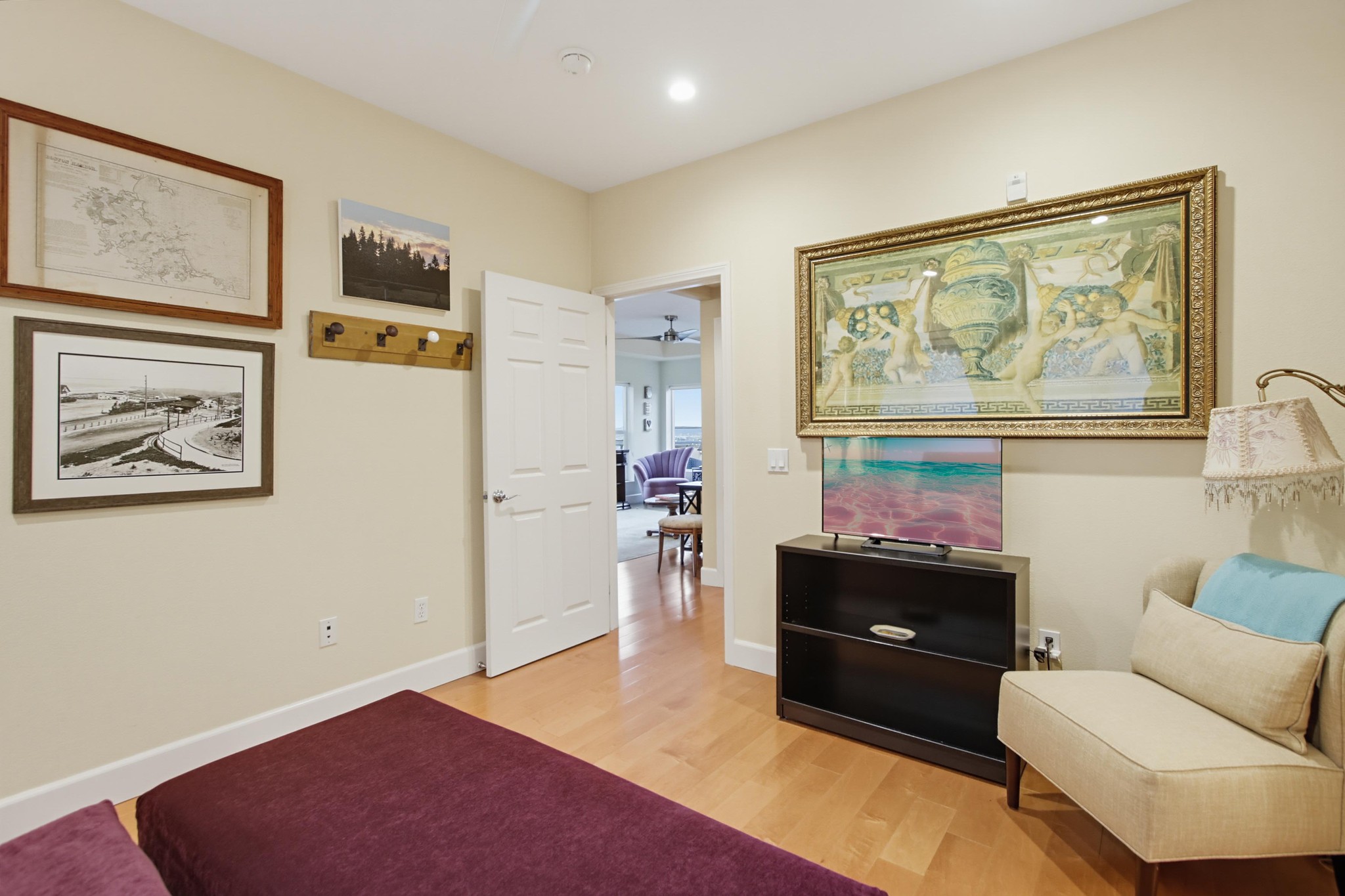 Virtual tour photo 32 of 80 for 2330 First Ave. Unit 412