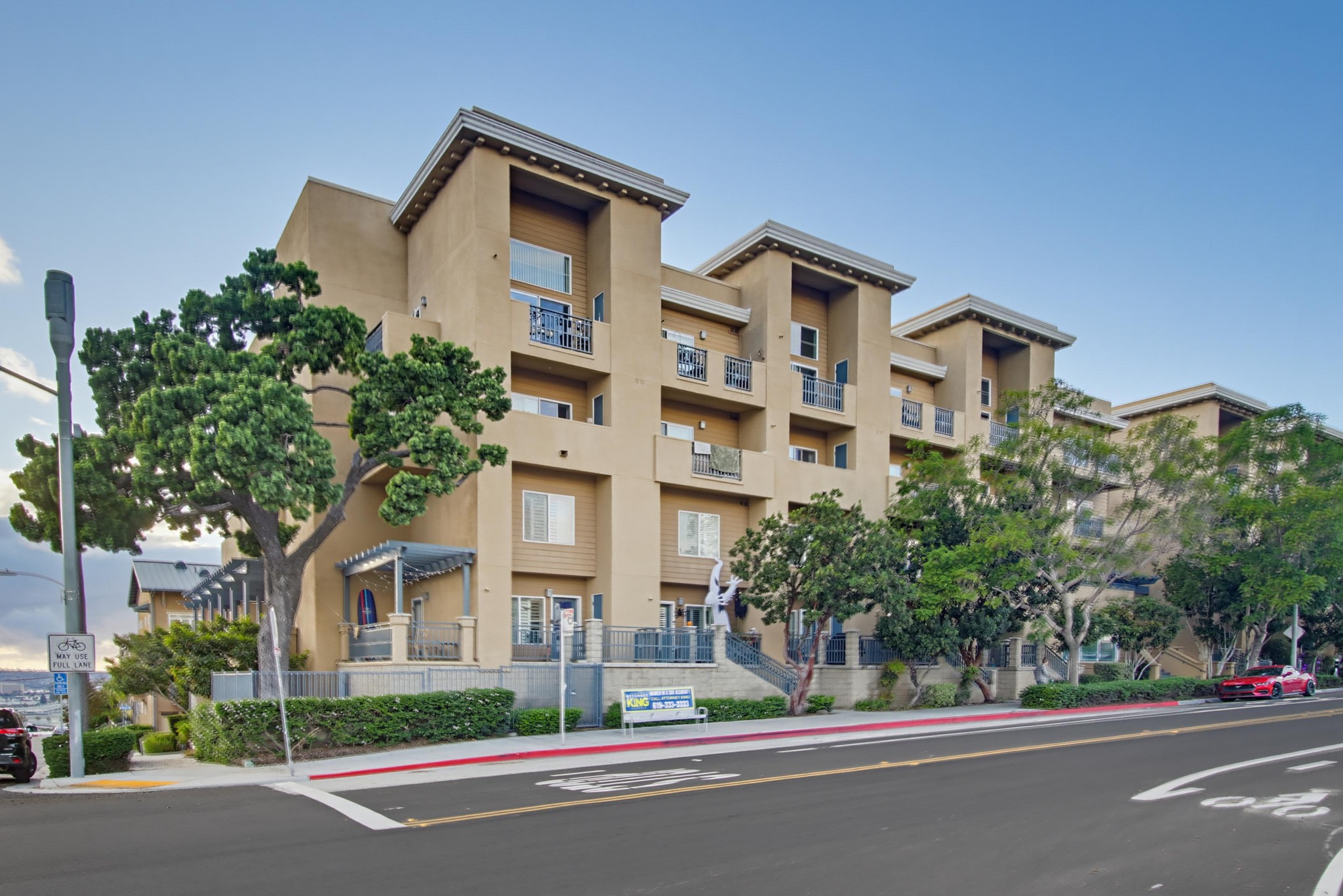 Virtual tour photo 60 of 80 for 2330 First Ave. Unit 412