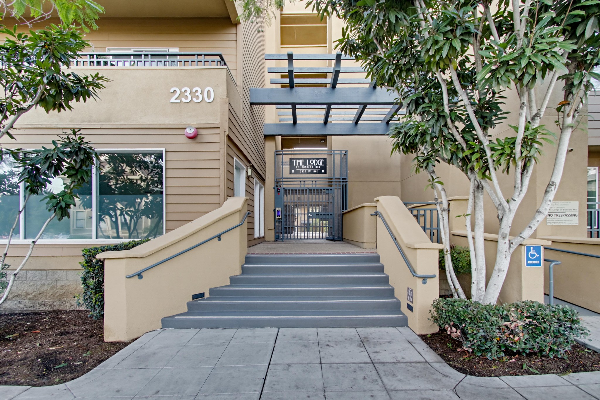 Virtual tour photo 61 of 80 for 2330 First Ave. Unit 412
